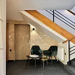Hotel U Vlasskeho Dvora
