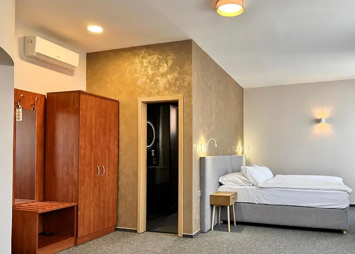 U Vlasskeho Dvora 호텔 쿤타호라